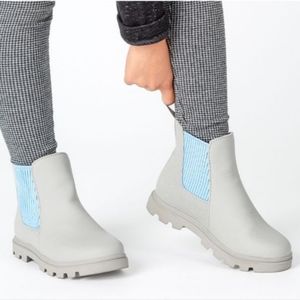 Native Kids Kingston Treklite Chelsea Boot In Pigeon Grey